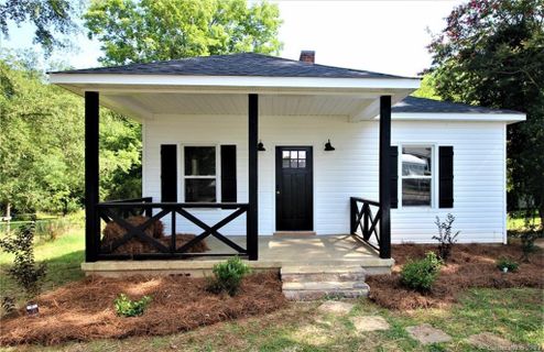 106 Flat Rock Street