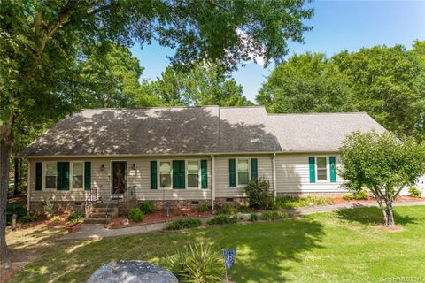 8475 Live Oak Road