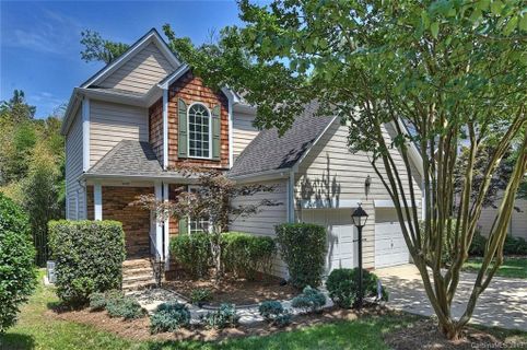 2036 Sablewood Drive sold home in Country Club Parc, Charlotte, NC