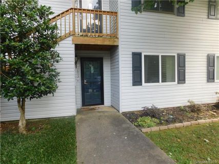 1693 Hunters Trail None