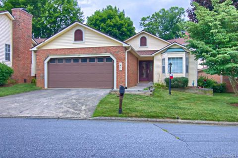 137 Exeter Court