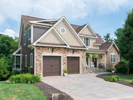 21 Stone House Road sold home in Legacy Cove, Arden, NC
