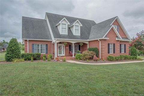 2633 Pamlico Drive