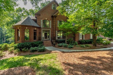 5931 Cabell View Court