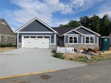 146 Shoeing Box Way