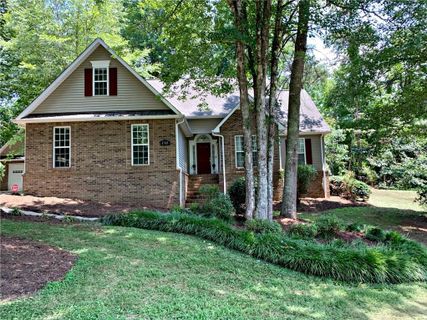 1705 Wellington Avenue sold home in Kensington, Newton, NC
