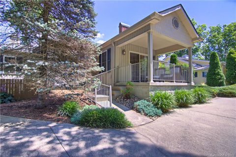 916 Sylvan Boulevard