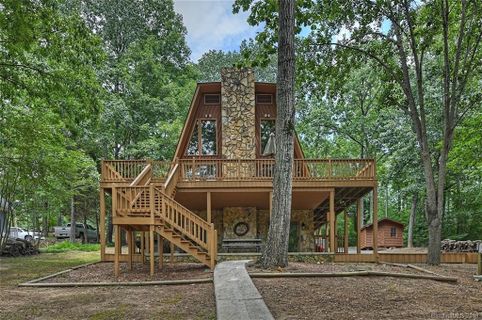 270 Beaver Dam Road sold home in Lake Shore Estates, Badin Lake, NC