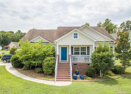 1538 Meadow Glen Lane