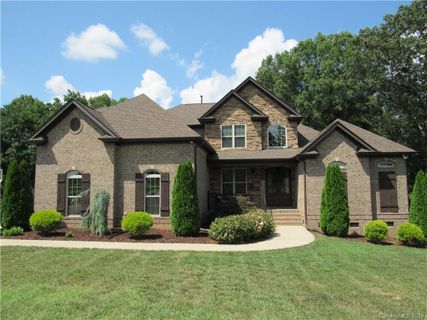 4748 Campobello Drive 28