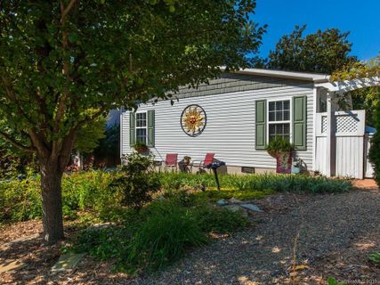 1221 Hyman Avenue sold home in Hyman Heights, Hendersonville, NC