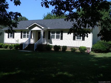 416 Candlewick Drive