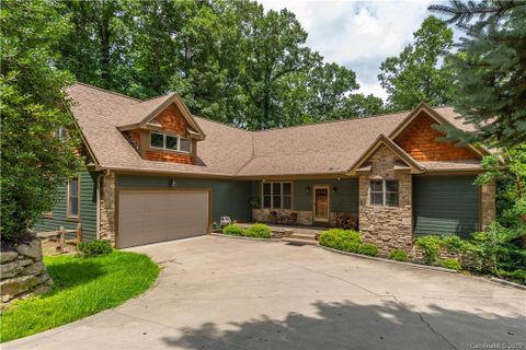 727 Greenwood Drive