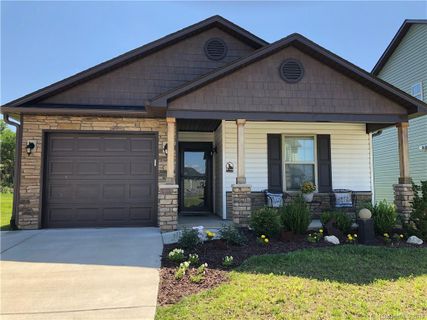 132 N River Road