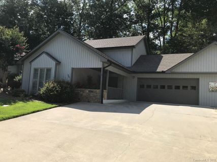 336 Kyfields None