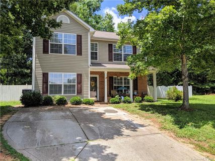 772 Victory Gallop Avenue
