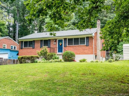 42 Royal Oaks Road sold home in Royal Oaks, Arden, NC
