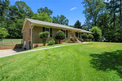 Previously sold for $395,000