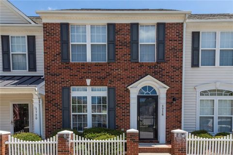 1716 Chamberside Drive sold home in Manchester, Rock Hill, SC