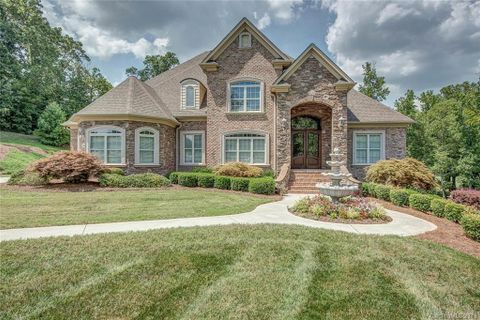 3401 Araglin Drive