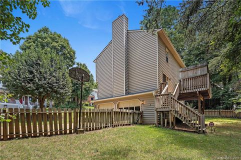4 Foxberry Drive
