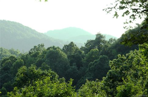 444 Forest Brook Drive sold home in Forest Brook, Black Mountain, NC