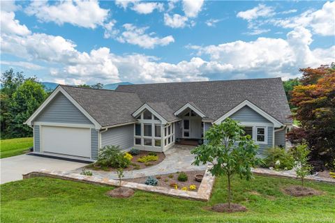 82 Summer Way 36 sold home in The Overlook At Laurel Ridge, Waynesville, NC