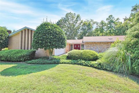2081 Fairways Drive sold home in Club Estates, Cherryville, NC