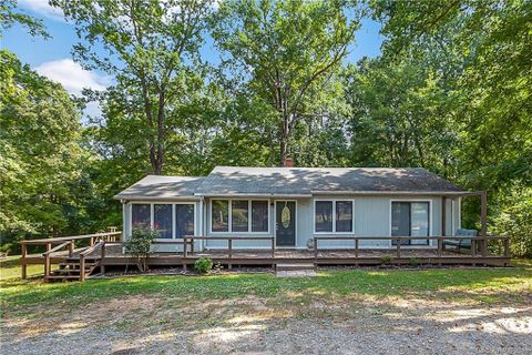 1470 Old Friendship Road