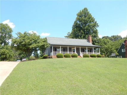 214 Countrywood Drive