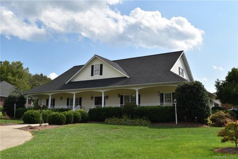 165 Dobbs Drive sold home in Fort Dobbs Farms, Statesville, NC