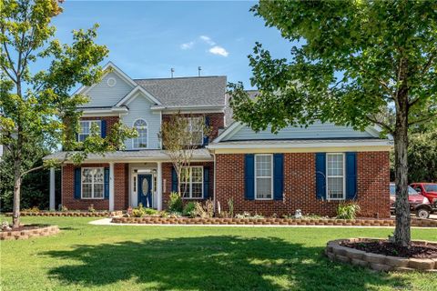 1305 Skyler Drive