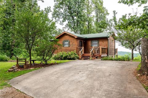 3536 Dogwood Lane