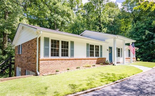 195 Long John Drive sold home in Long John Mt Estates, Hendersonville, NC
