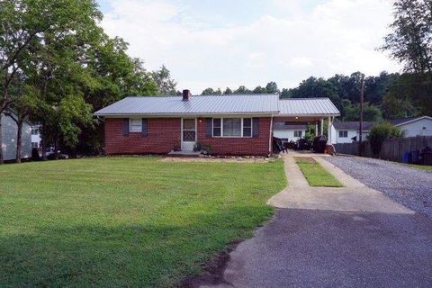 105 Polly Street sold home in Quaker Meadows, Morganton, NC