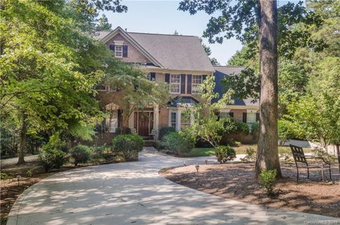 440 Brook Bluff Lane