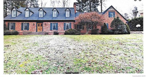 102 Finley Street sold home in Echo Lake, Hendersonville, NC