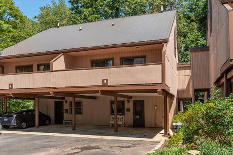 5 Maple Ridge Lane