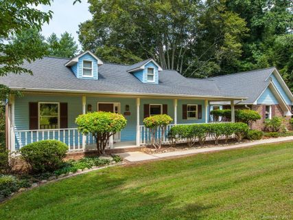 105 Kalmia Terrace Court sold home in Mountain Valley, Hendersonville, NC