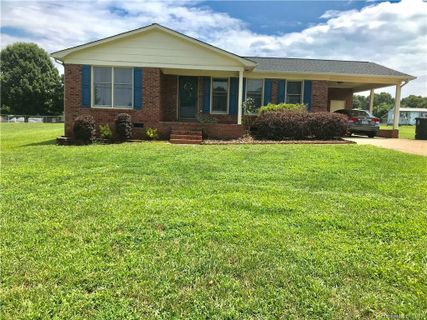 110 Southglenn Drive sold home in SOUTHGLENN, Shelby, NC