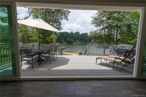 Previously sold for $660,000