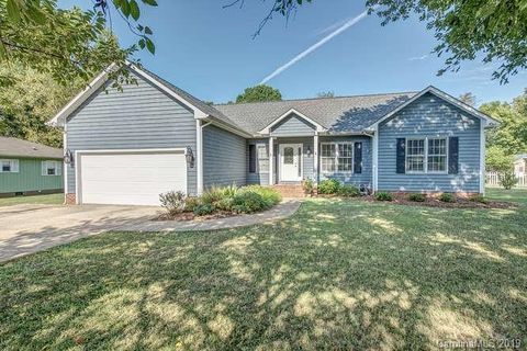 16841 Knoxwood Drive sold home in Knoxwood, Huntersville, NC