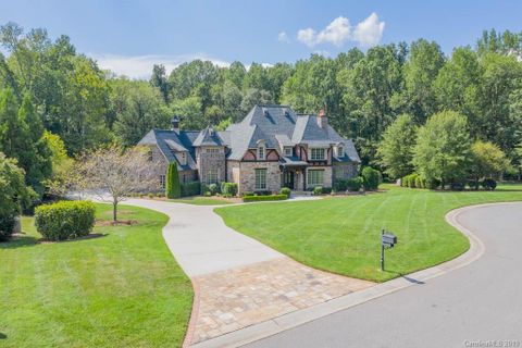 4776 Kay Bird Lane