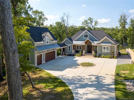 Previously sold for $995,000