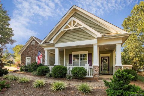839 Lemond Lane