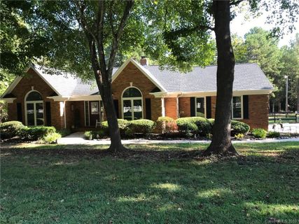 3109 King Olaf Drive sold home in Valhalla Farms, Waxhaw, NC