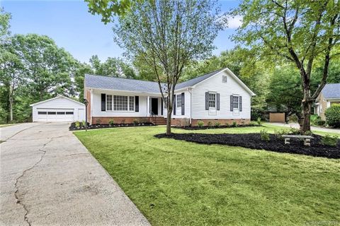 6612 Hardee Cove Court