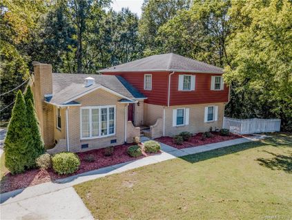 1726 Stoneyridge Drive