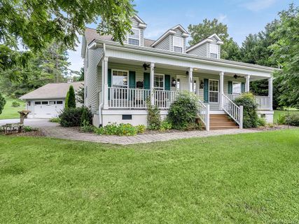 16 Scenic Ridge Drive