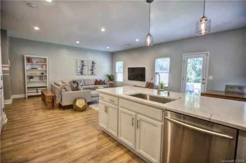 1200 Skyview Road